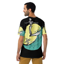 Load image into Gallery viewer, Reaper Surf Men's T-shirt