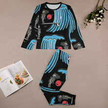 Load image into Gallery viewer, Boy&#39;s Pajama suit
