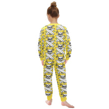 Load image into Gallery viewer, Little Girls&#39; Crew Neck Long Pajama Set
